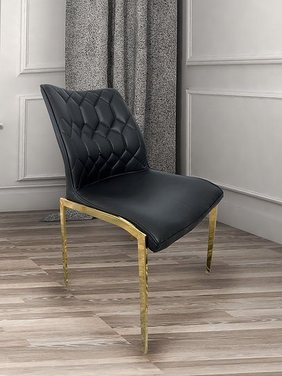 fb1f08_32966310f83741c8ab2c5ae69f582ee6~mv2 Molly 5 PC Rectangle Black & Gold Dining Set (SOLD OUT)
